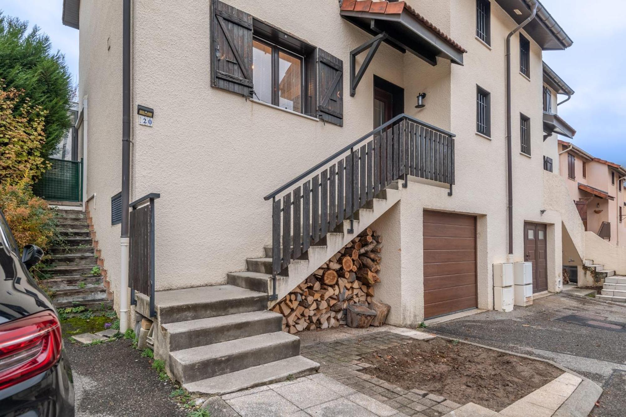 Вилла Alpiloc - Town House With Garden And Winter Lounge Анси Экстерьер фото